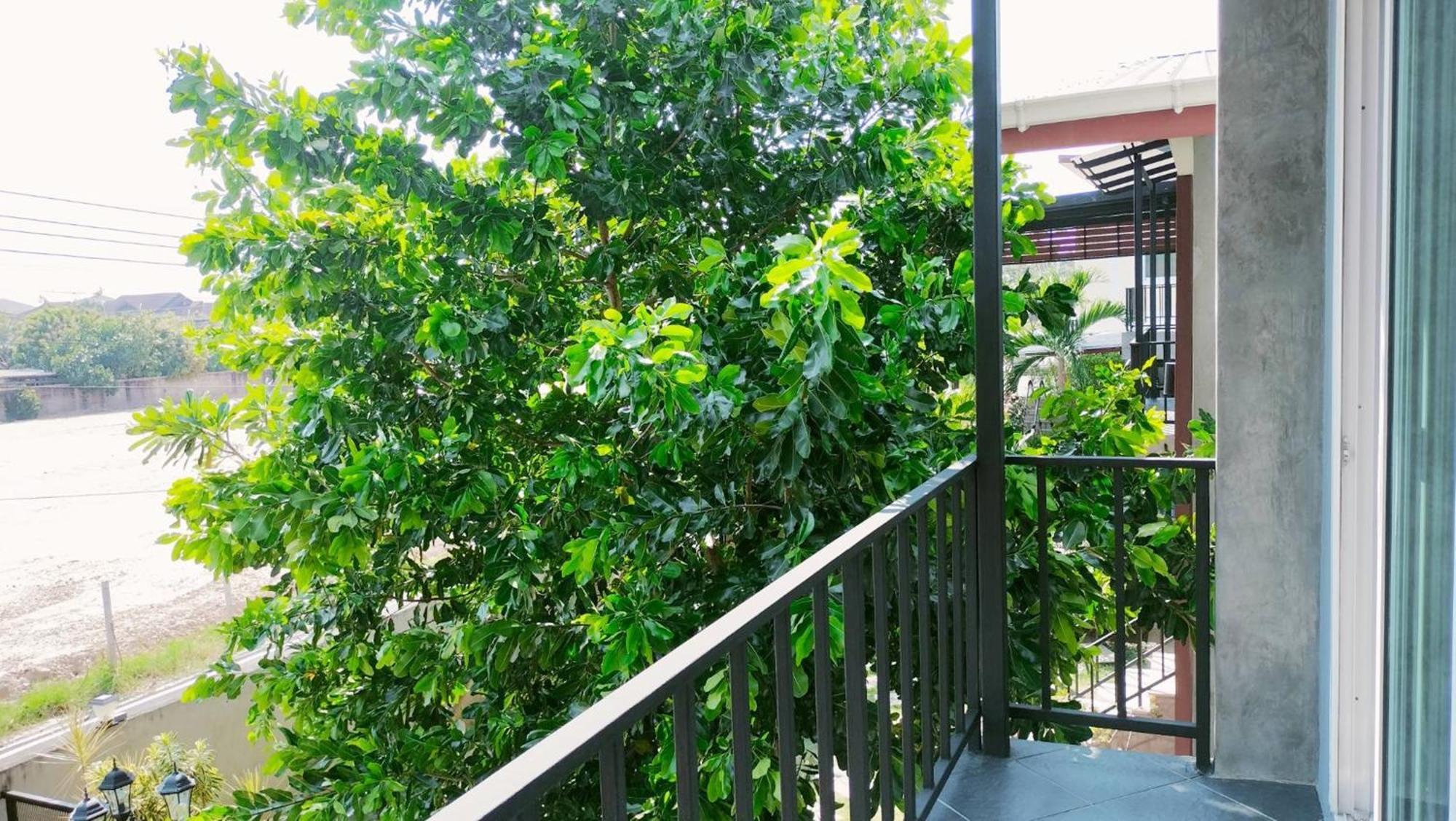 Villa Rajapruek Entire 3 Villas 7 Bedrooms Near Airport Chiang Mai Exterior foto