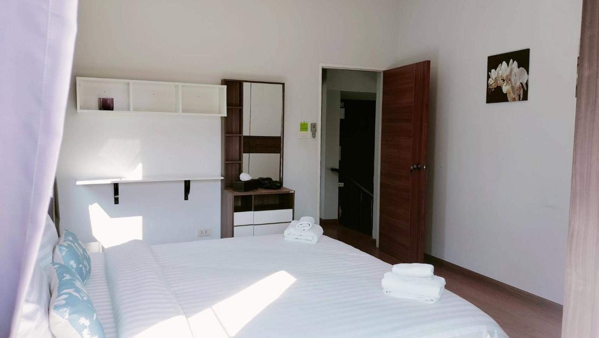 Villa Rajapruek Entire 3 Villas 7 Bedrooms Near Airport Chiang Mai Exterior foto